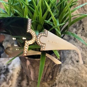 Bvlgari Sunglasses white, gold and Crystal detail